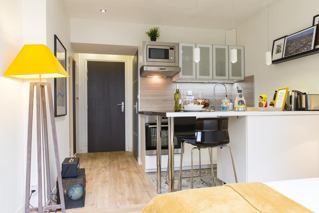 Unsejouranantes - Le Magellan Apartment ภายนอก รูปภาพ
