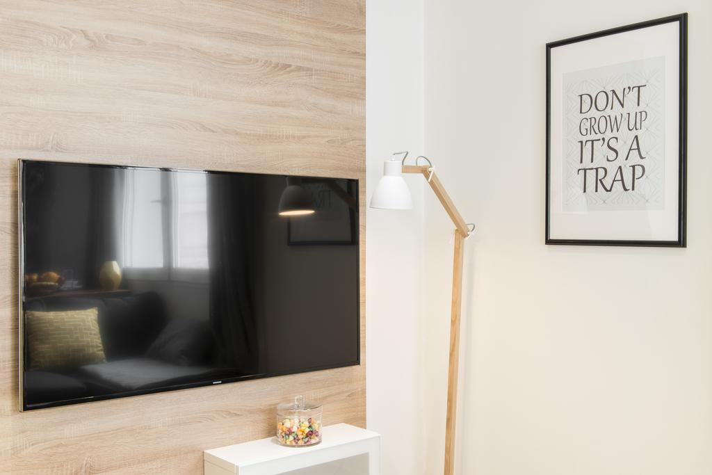 Unsejouranantes - Le Magellan Apartment ภายนอก รูปภาพ